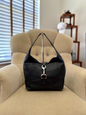 VTG Auth. DOONEY & BOURKE Iconic Pebbled Leather Lobster Clasp J8376110 Hobo Bag